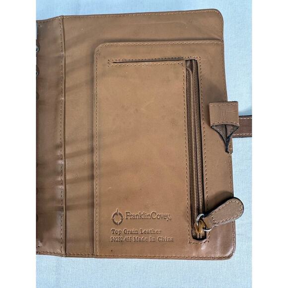 Franklin Covey Leather 7.5” x 6” Day Planner/ Calendar/ Organizer Office Work - Picture 6 of 9